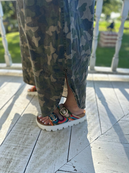 Holli Camo