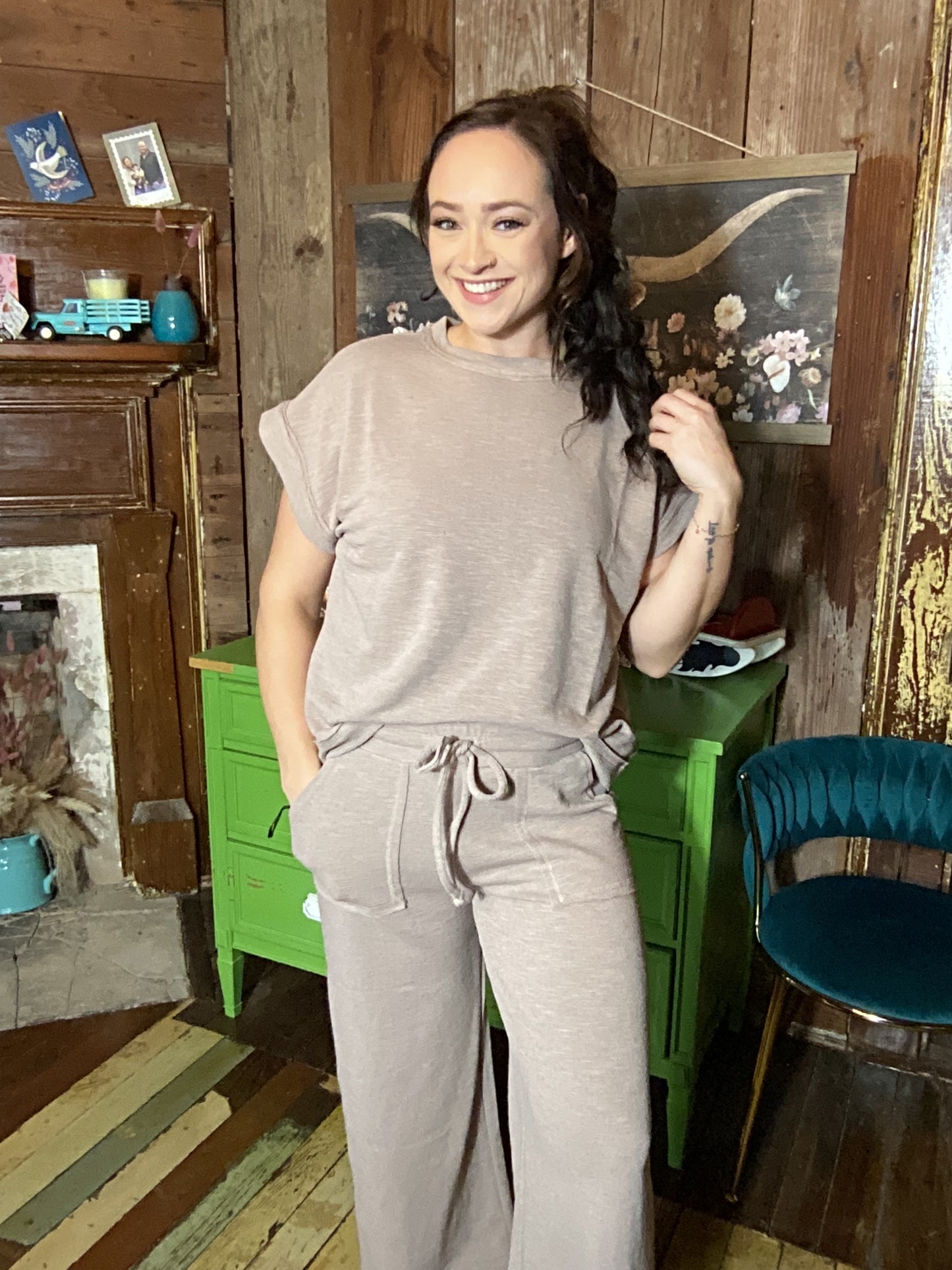 Hemmed Set