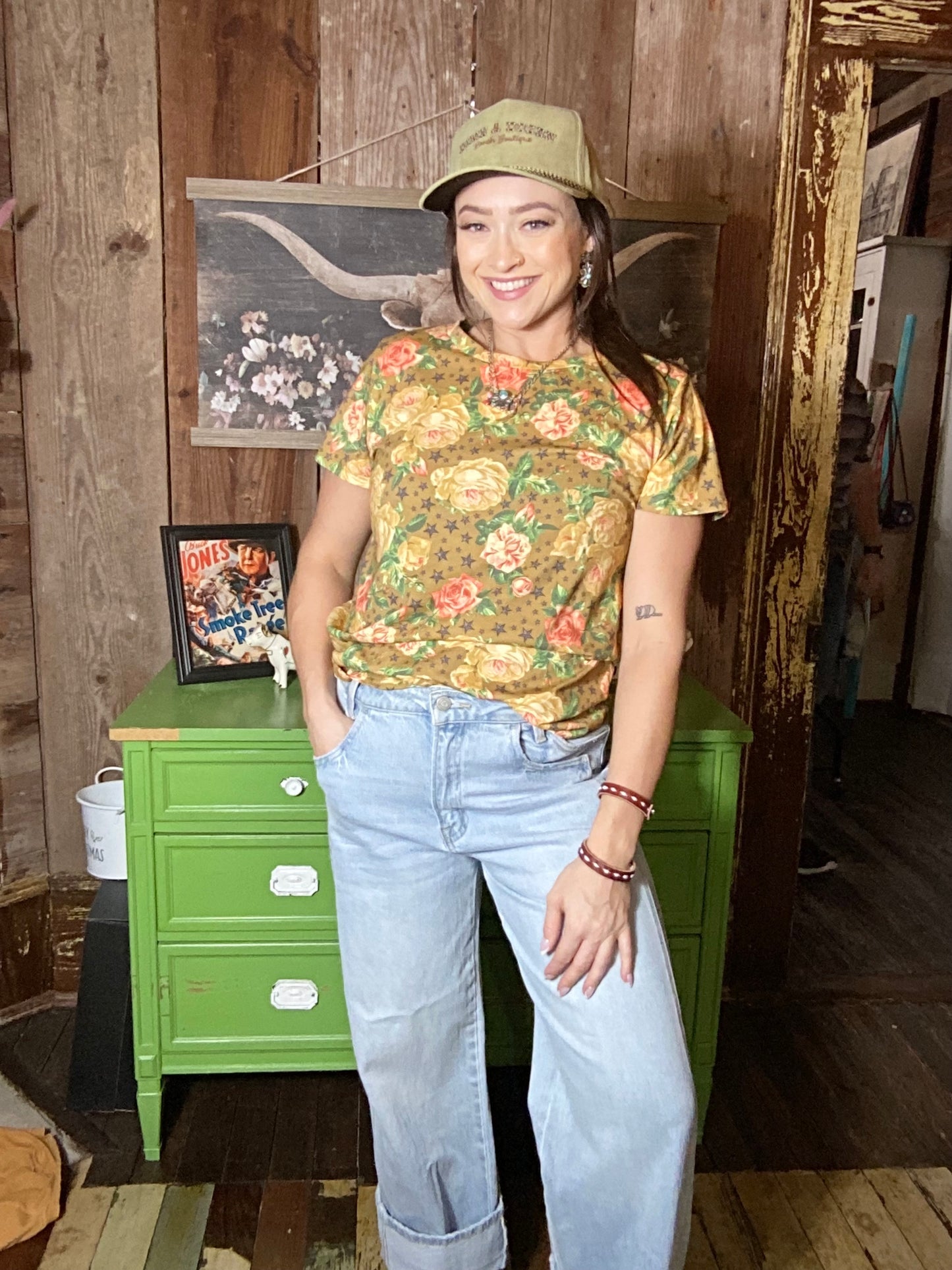 Rosita Tee