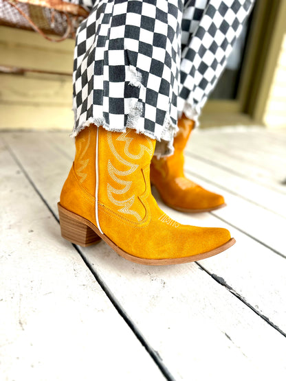 Pecos Boots