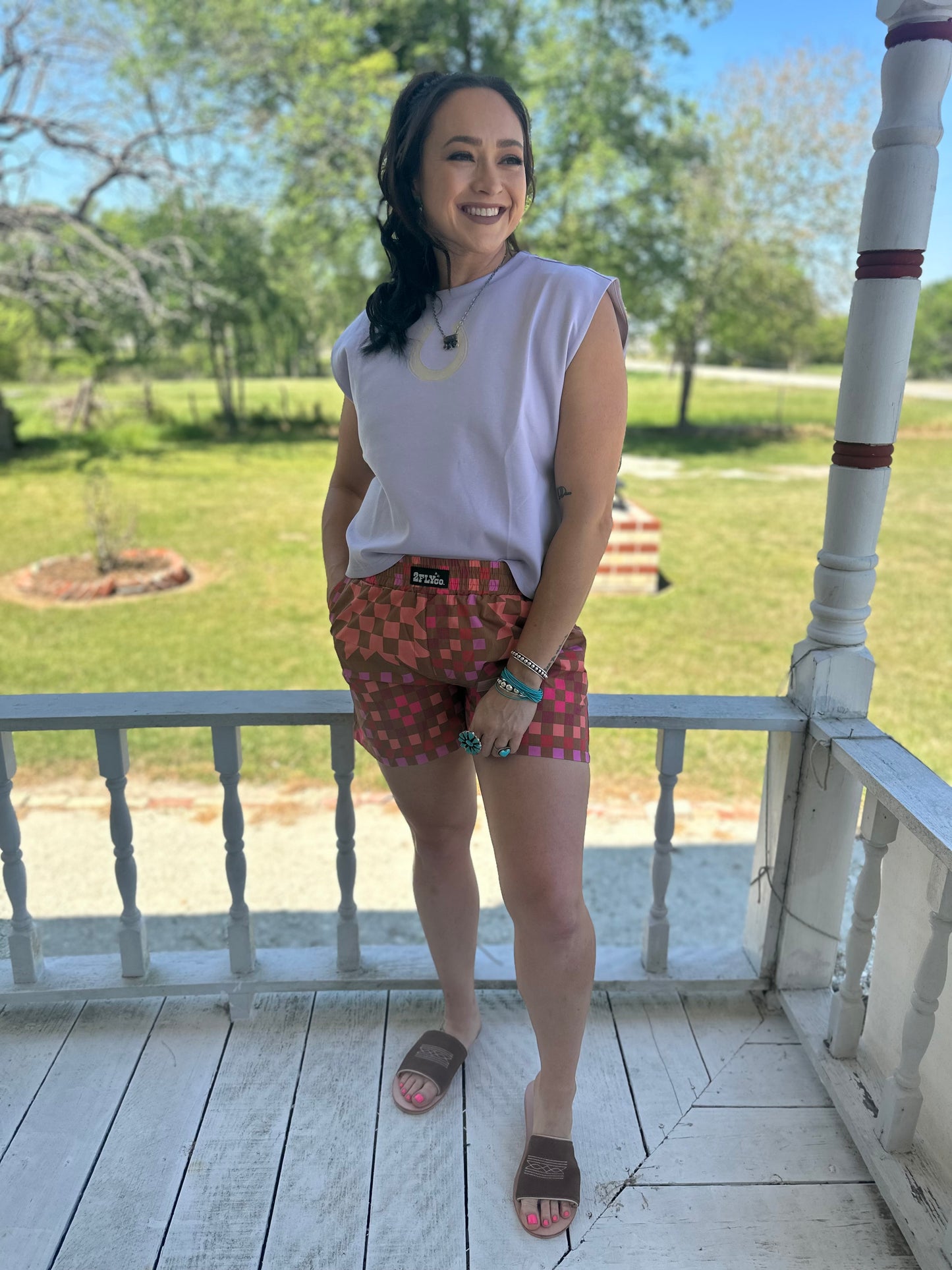 Folkart shorts